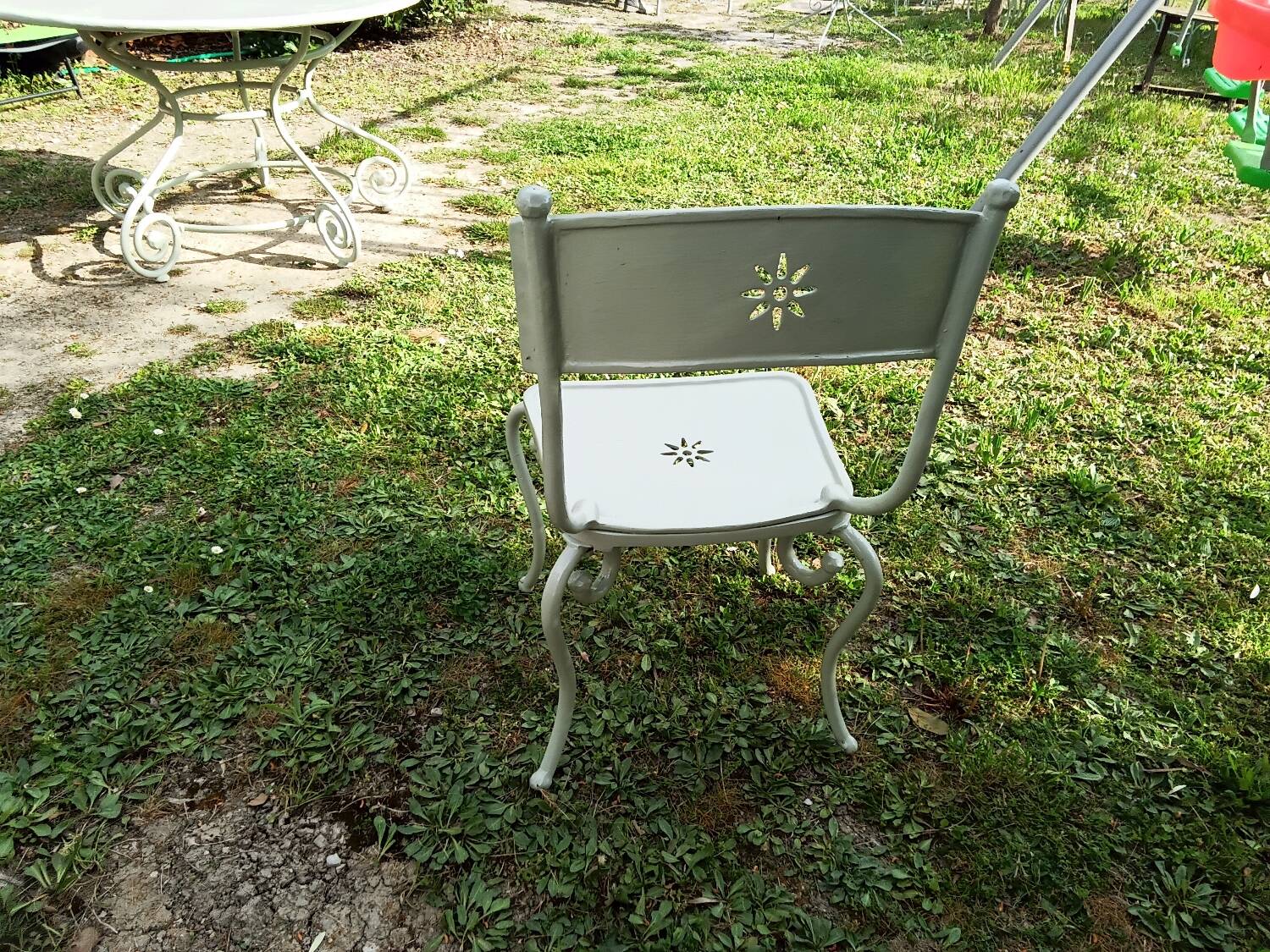 Large garden furniture