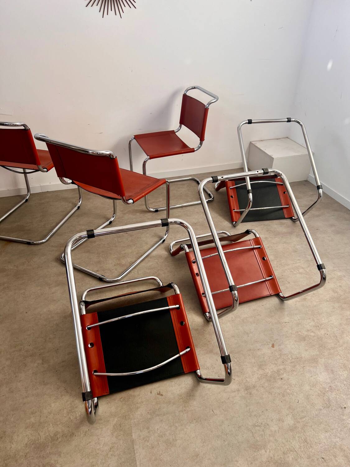 Lot 6 tubular chairs S33 design Mart Stam vintage cognac leather from the 70s