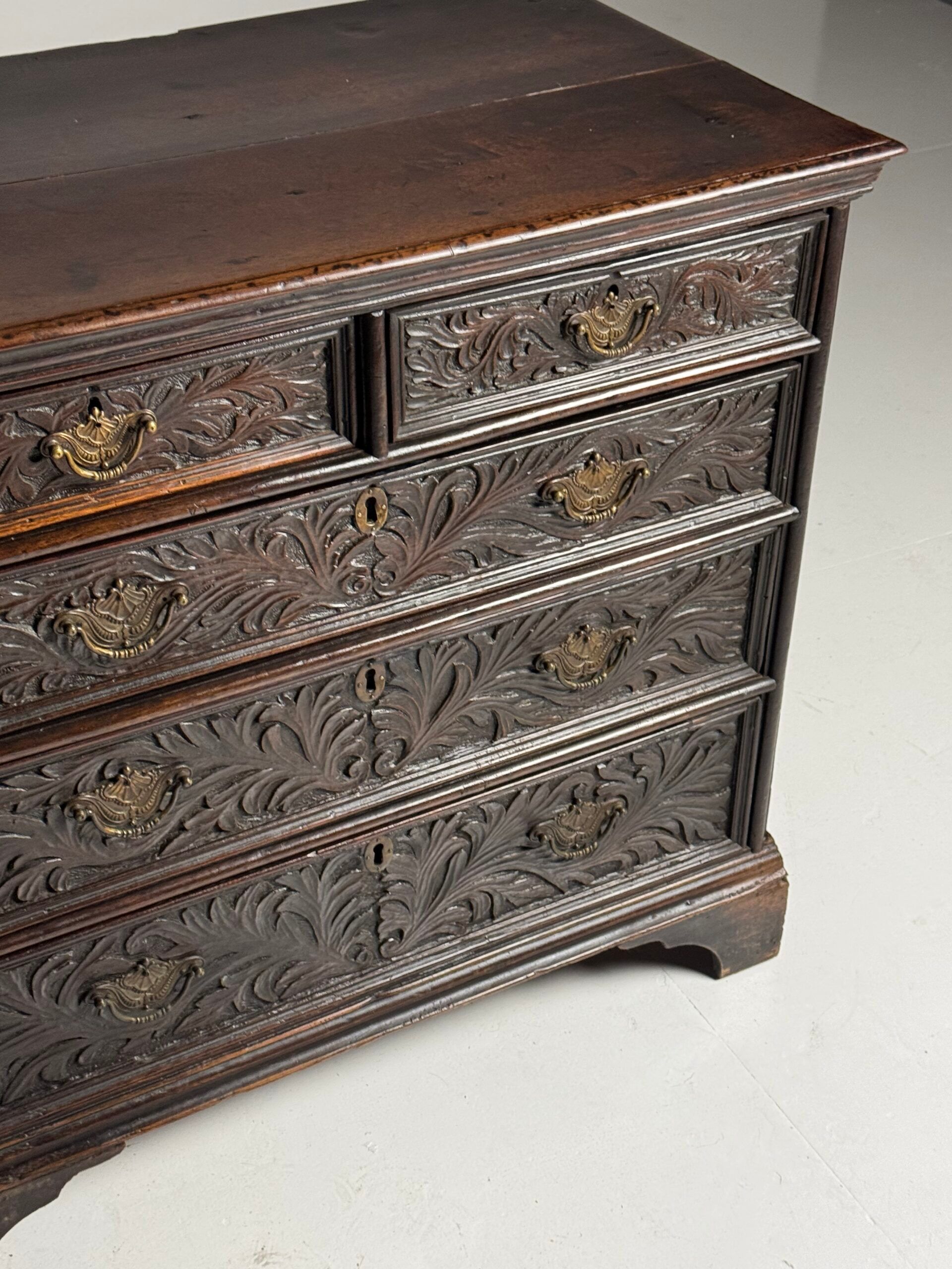 Commode anglaise du 19ème siècle