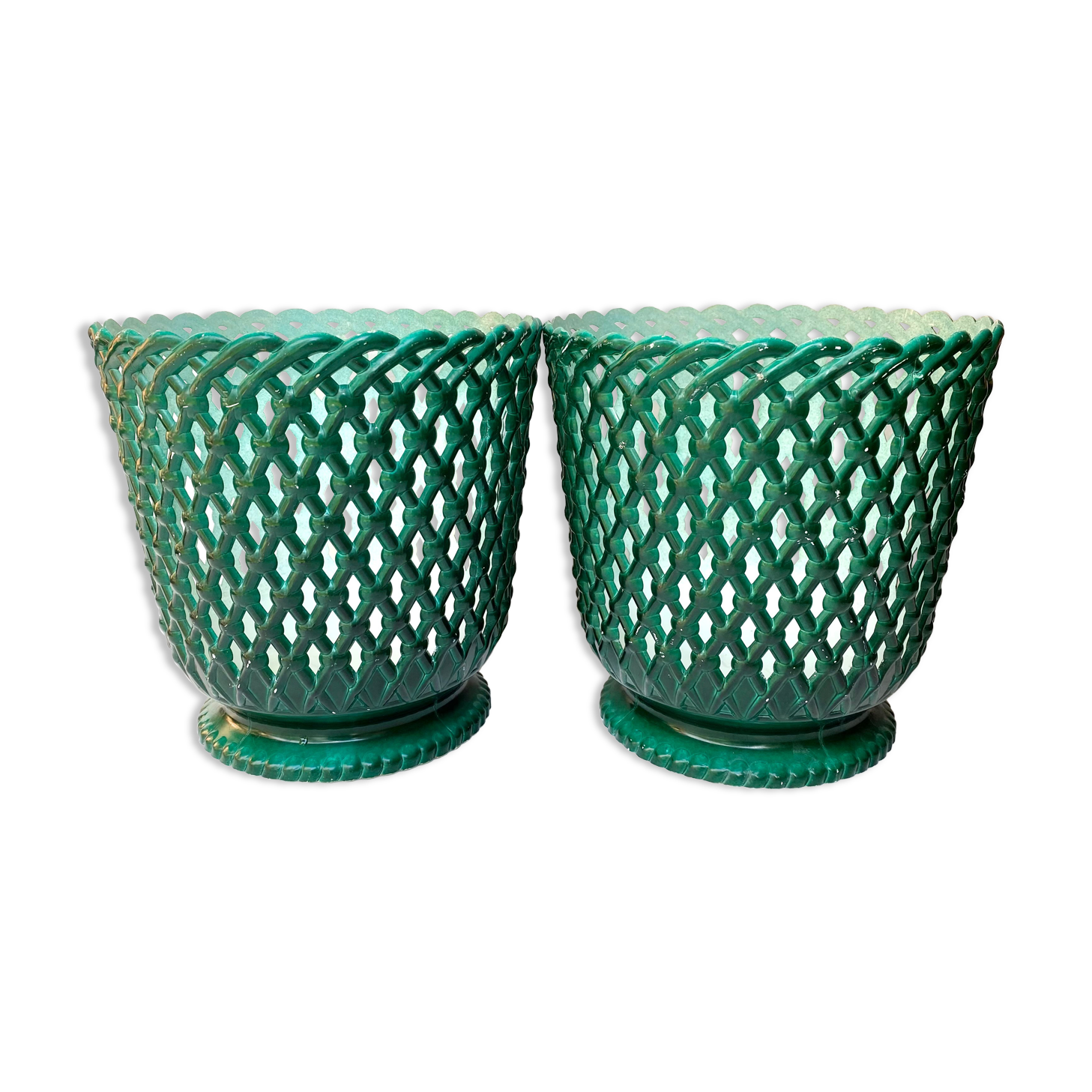 Jar covers in vintage Bakelite Syla