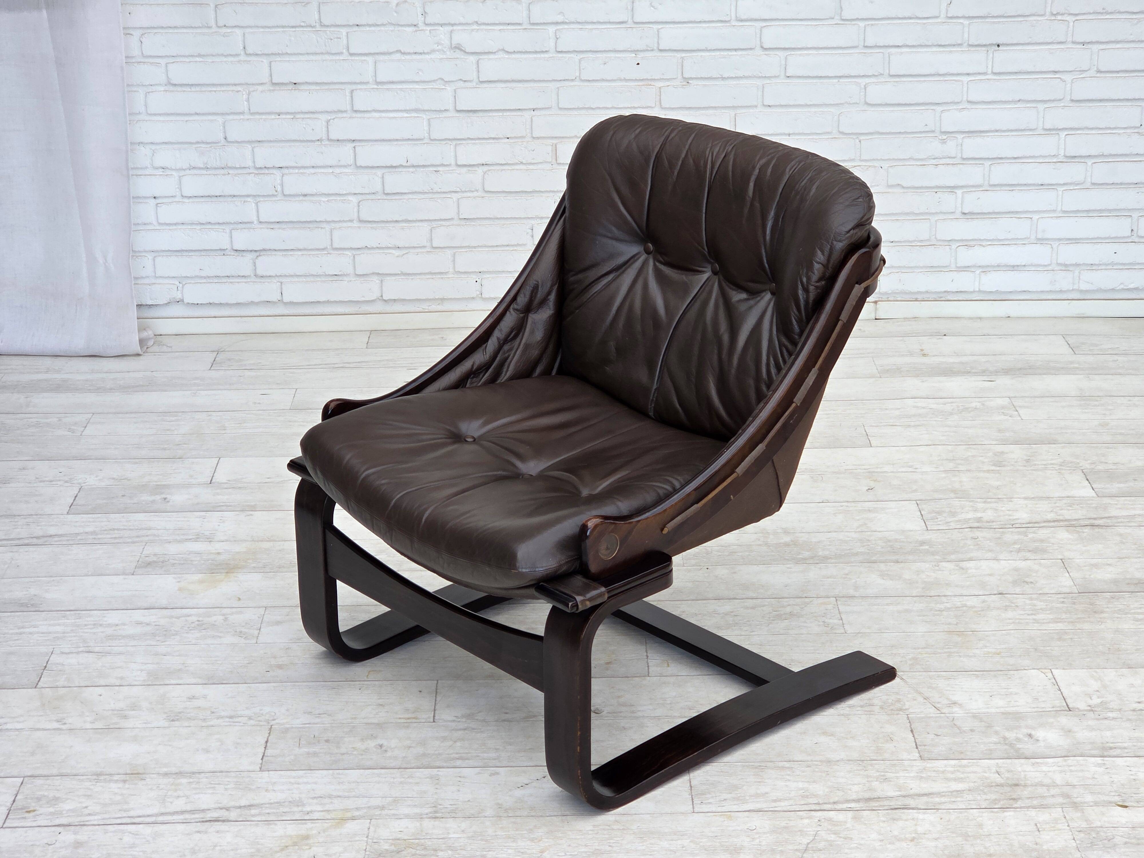 1970s, Swedish design by Åke Fribytter, armchair, furniture leather.