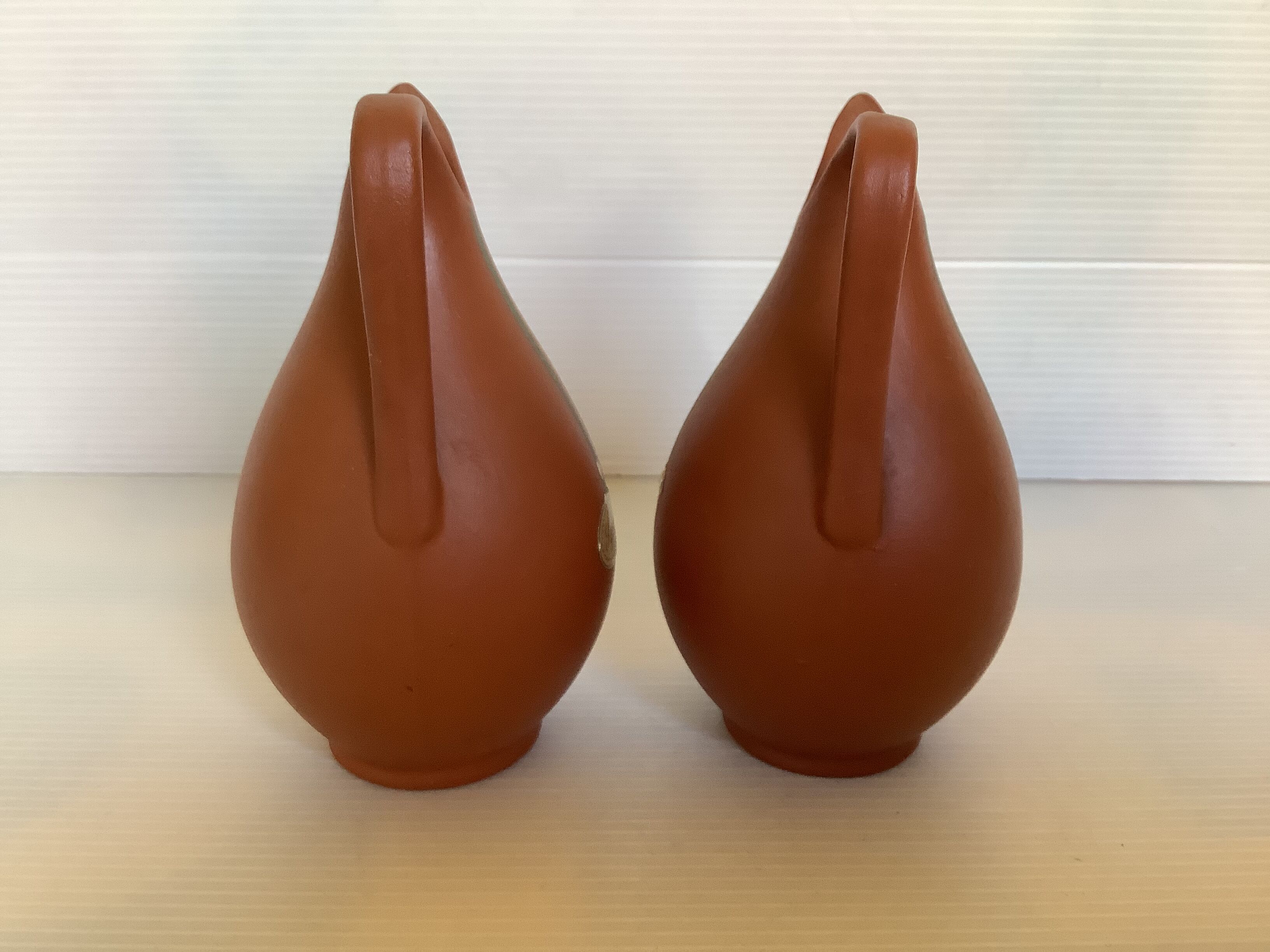 Paire de vases terra cotta Sawa foreign