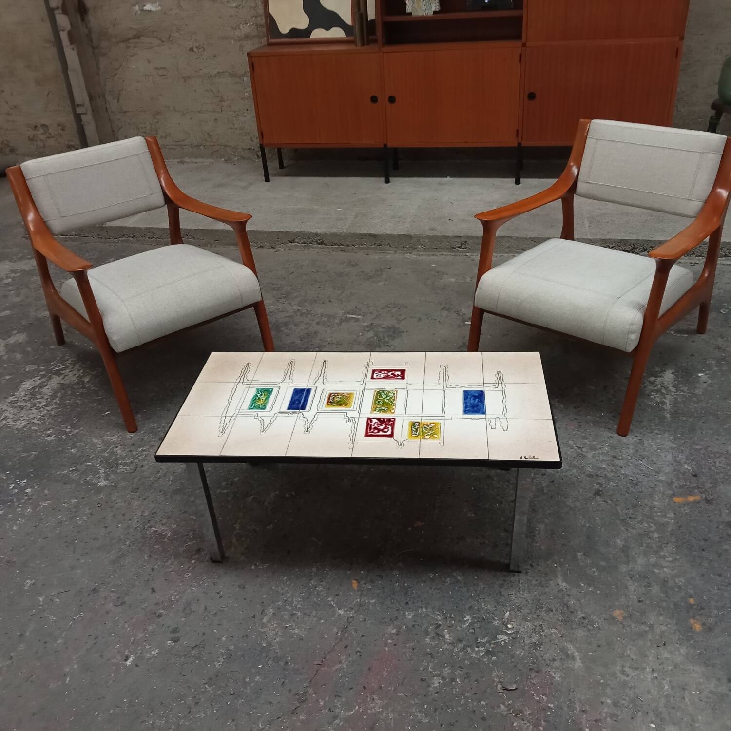 Ceramic coffee table