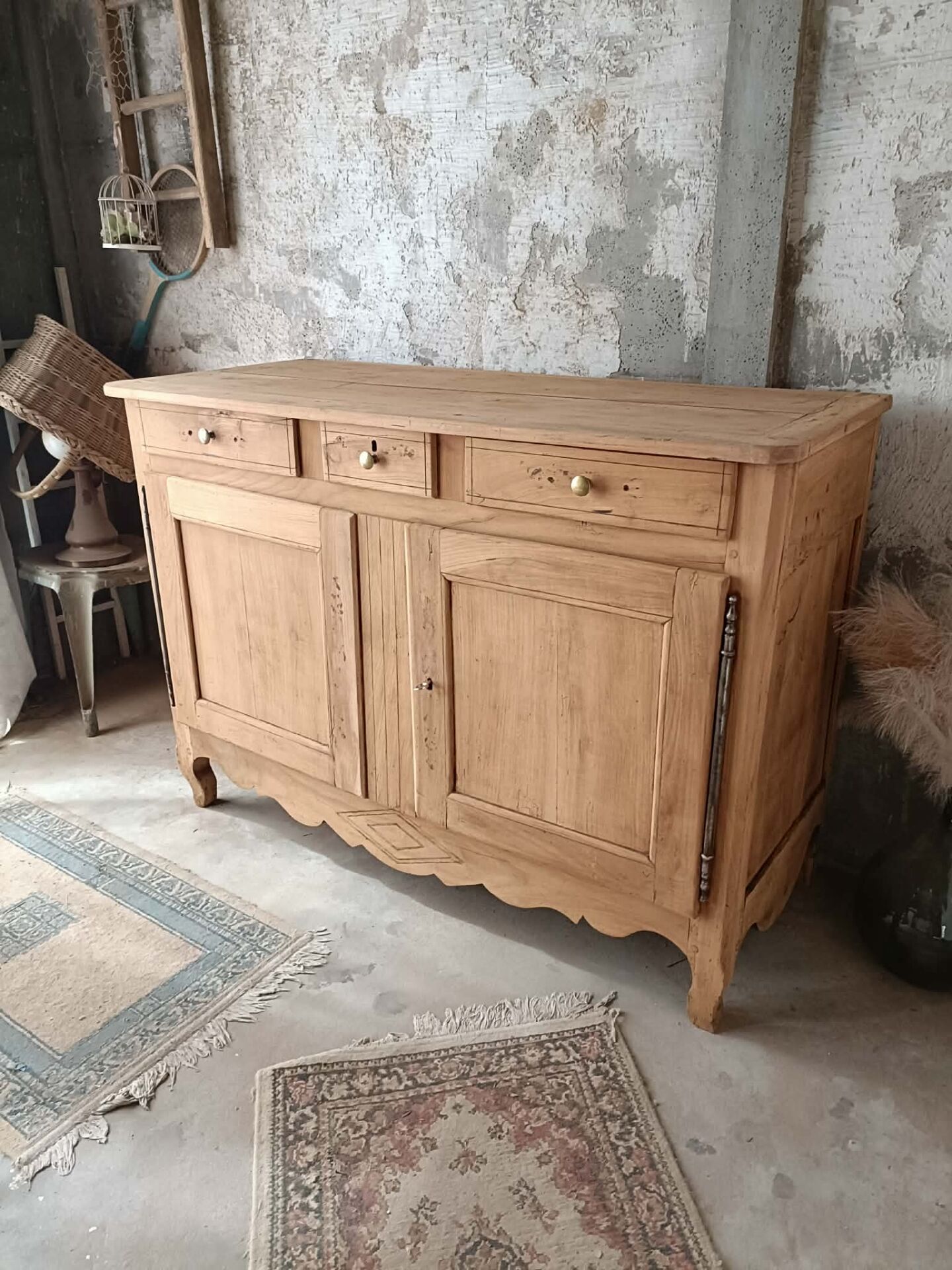 Buffet en bois