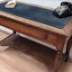 Bureau ou console d'entrée
