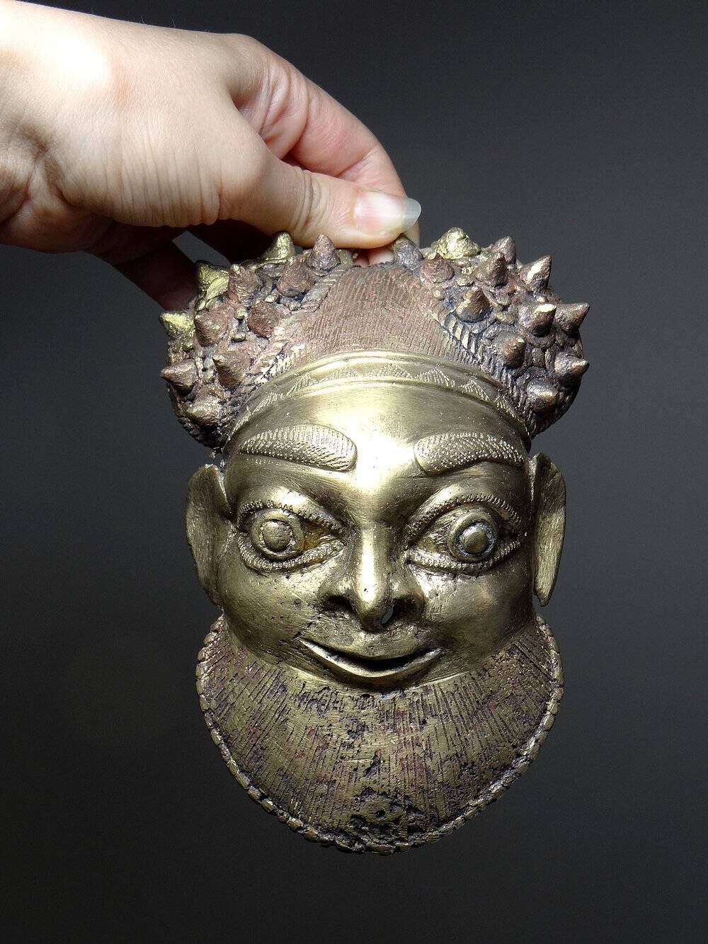 Small gilded bronze Oba mask, Bamoun, Cameroon, vintage Africa