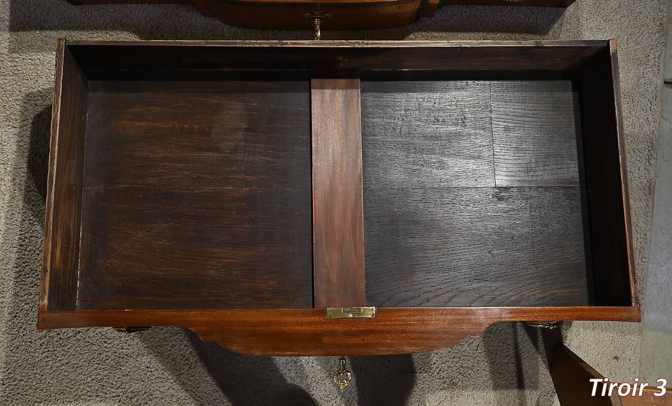 Rosewood and Amaranth chest of drawers, Louis XV / Louis XVI Transition style – Late 19th century