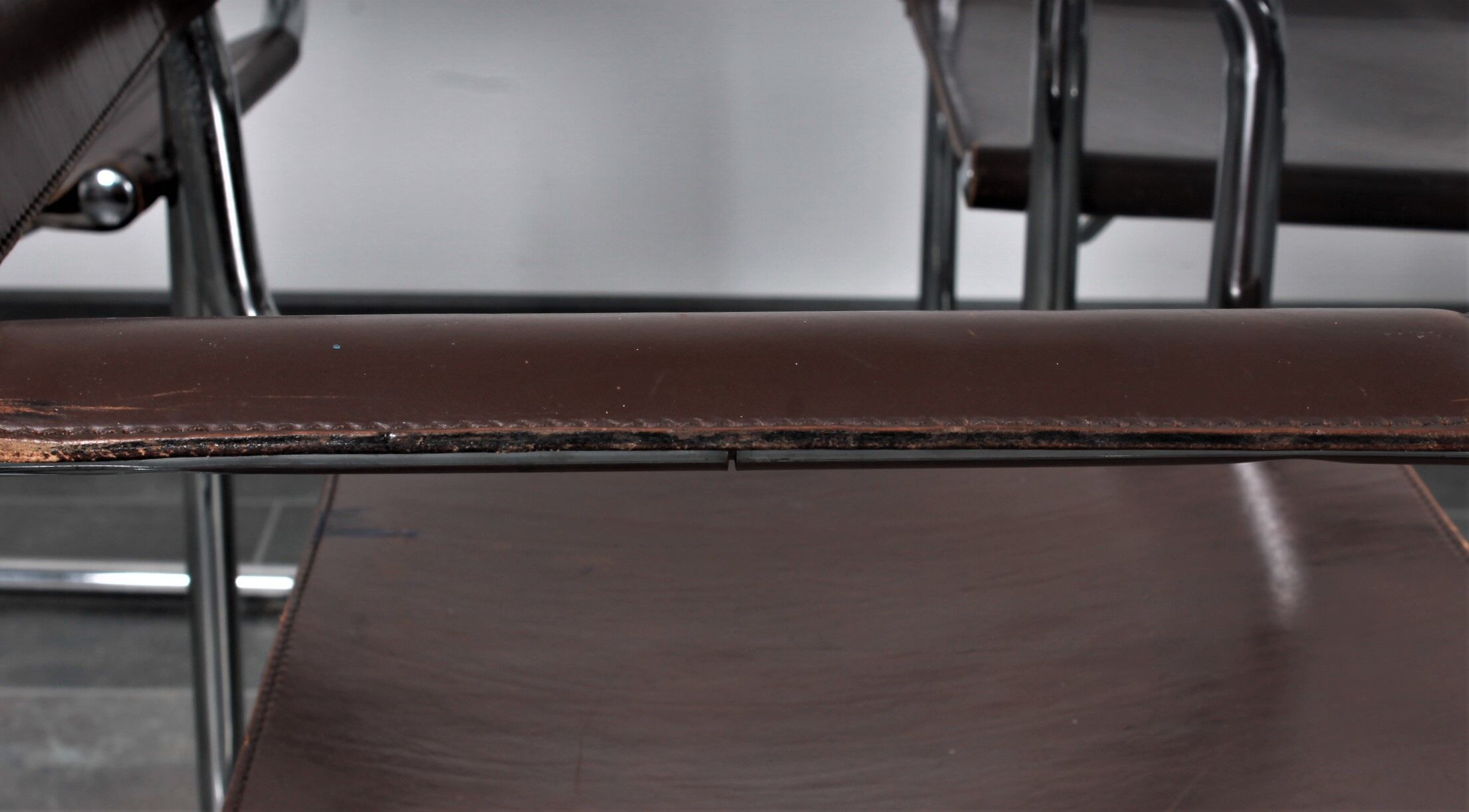 Set of 5 Cantilever MG5 chairs by Matteo Grassi in brown leather