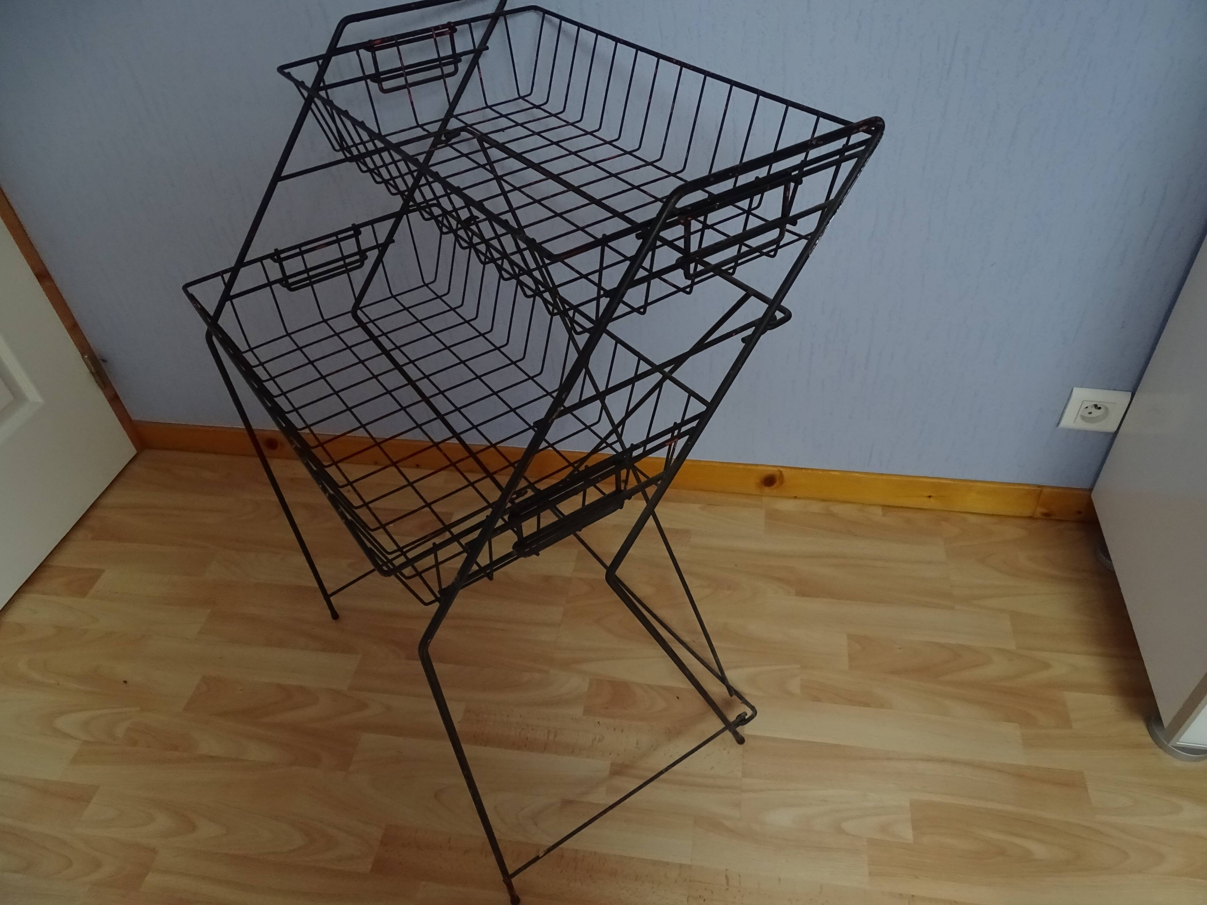 Présentoir de magasin épicerie vintage