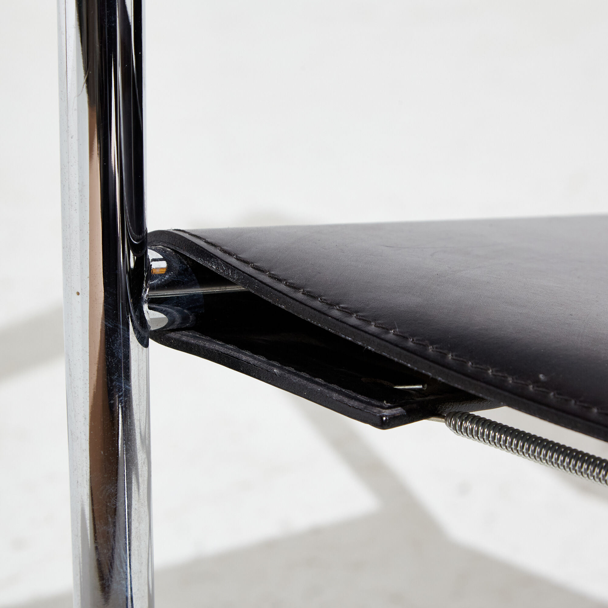 Lc1 leather armchair by le corbusier for cassina