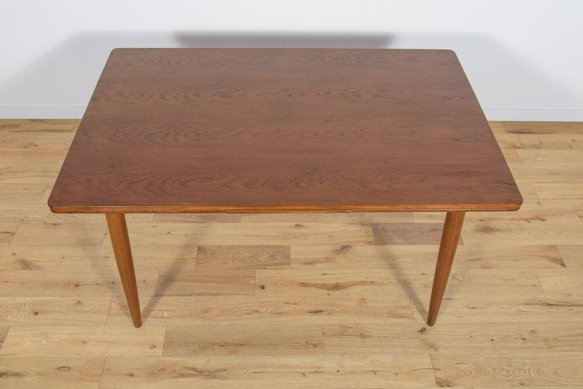 Mid Century Danish Extendable Oak Dining Table, 1960s