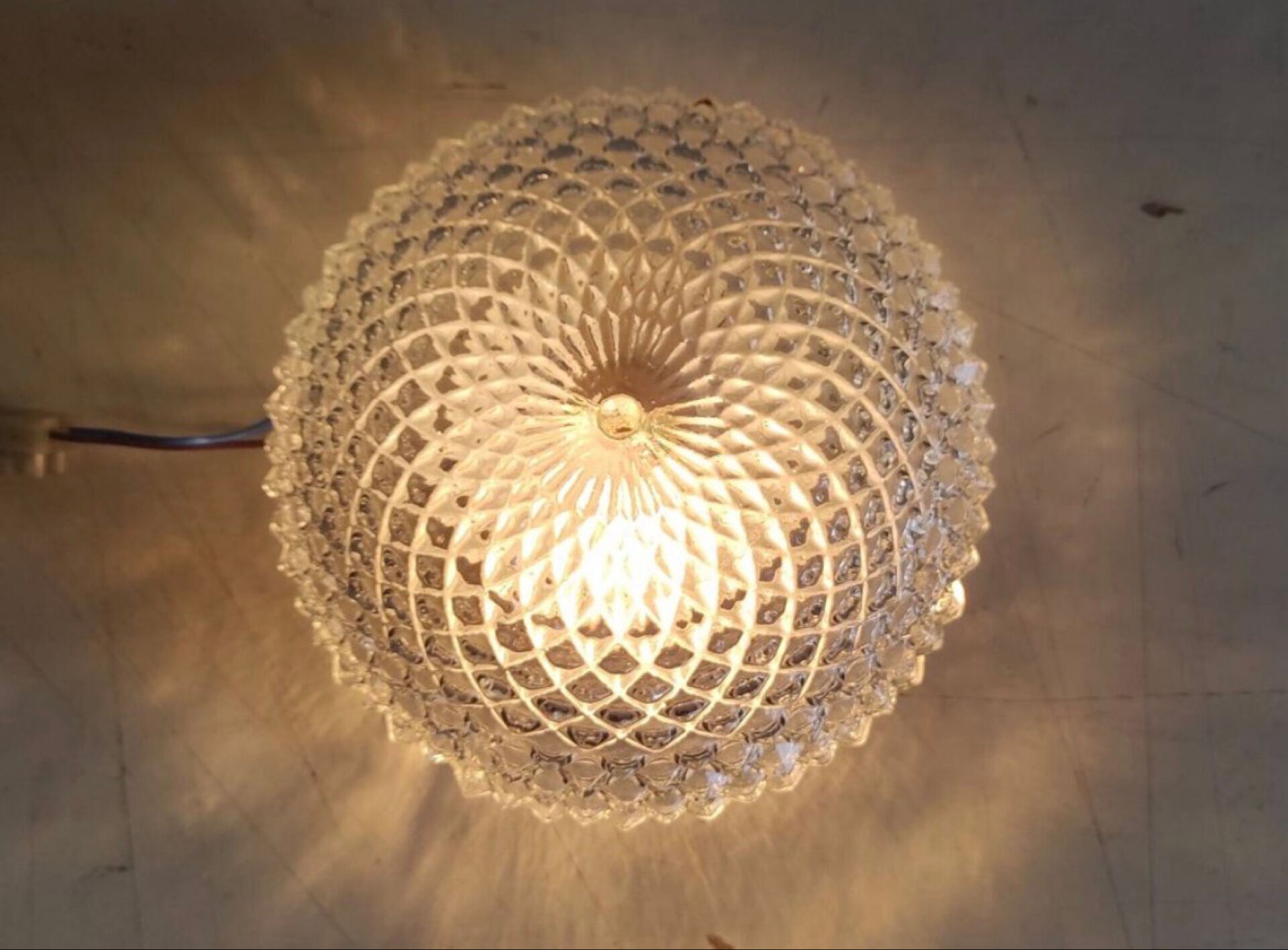 Ceiling light or wall light in moulded glass with diamond point - mid 20th century