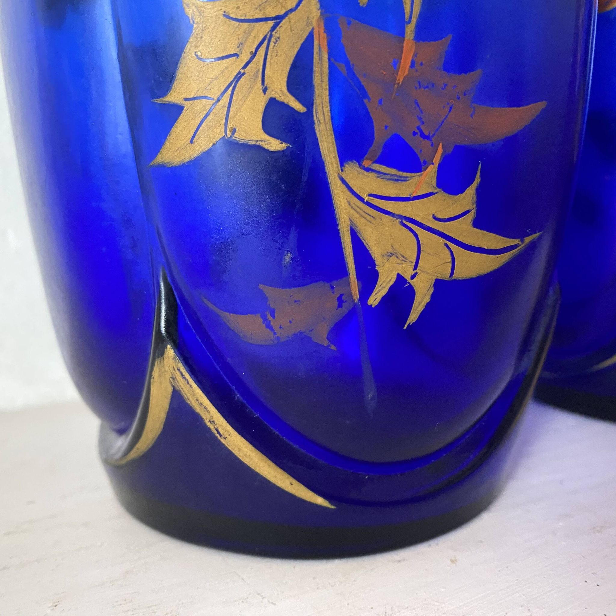 Paire de vases art nouveau  bleu cobalt ,chardons
