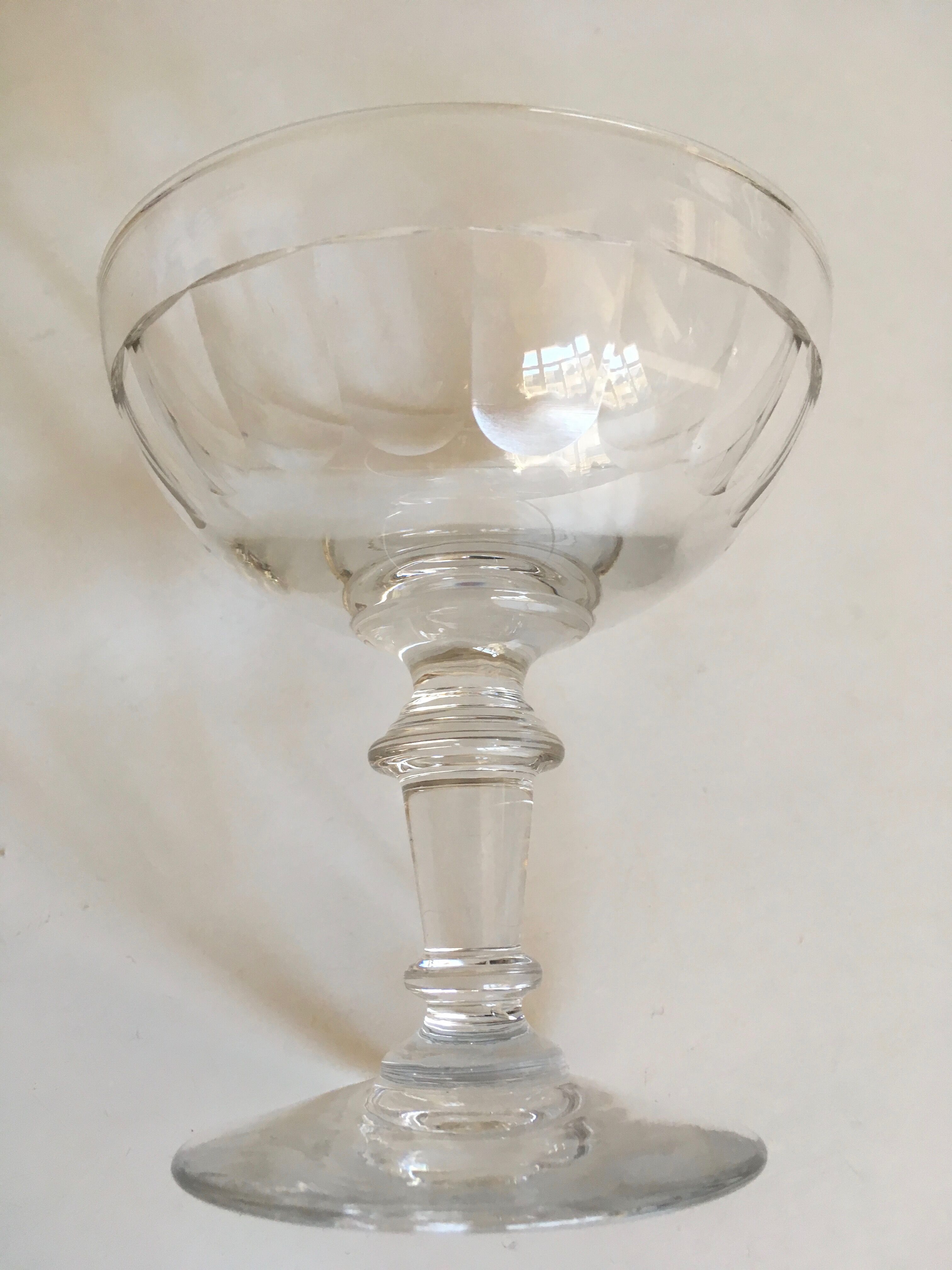 Set de 10 coupes à champagne à côtes plates, XIXe