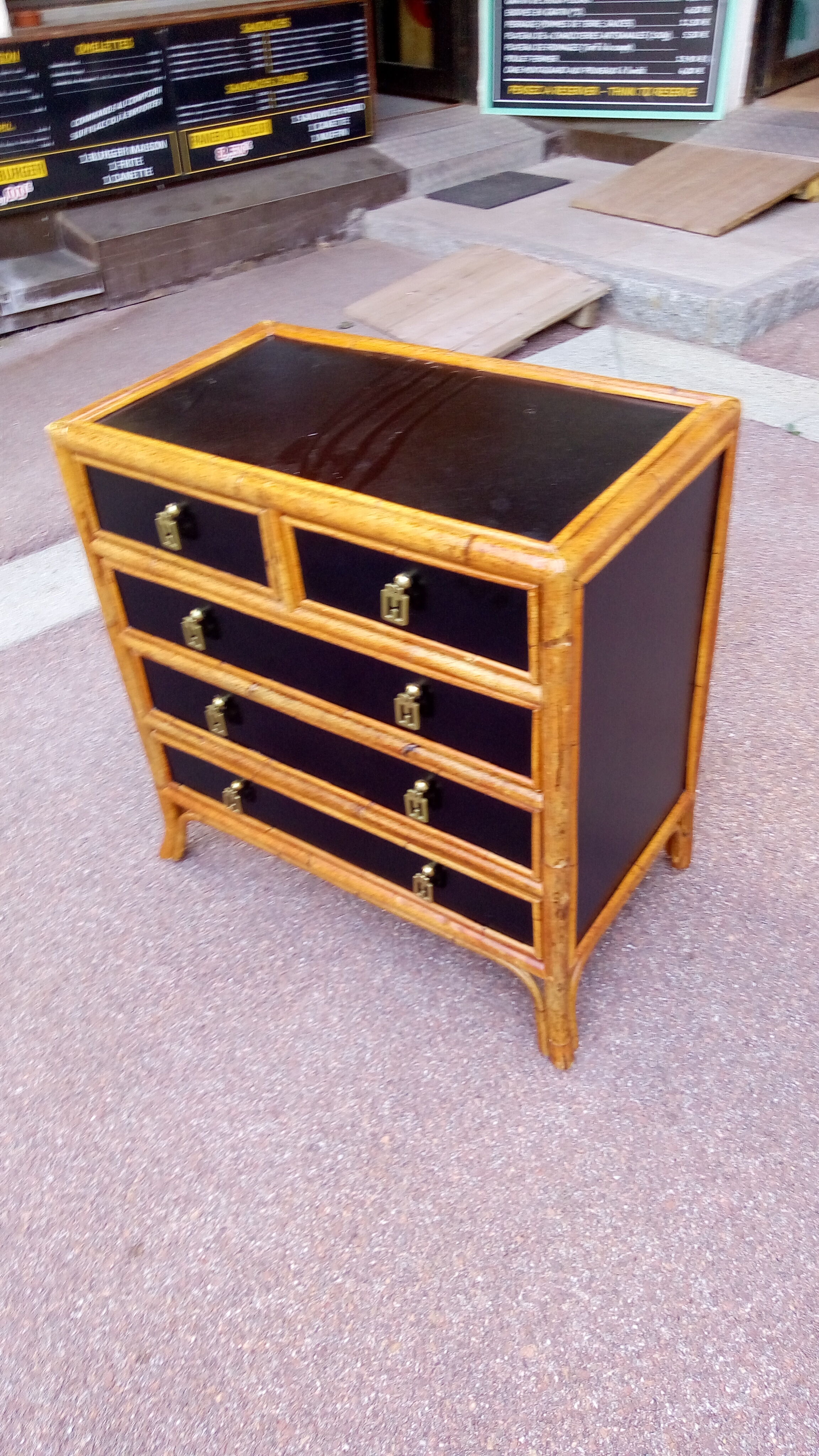 Rattan chest of drawers