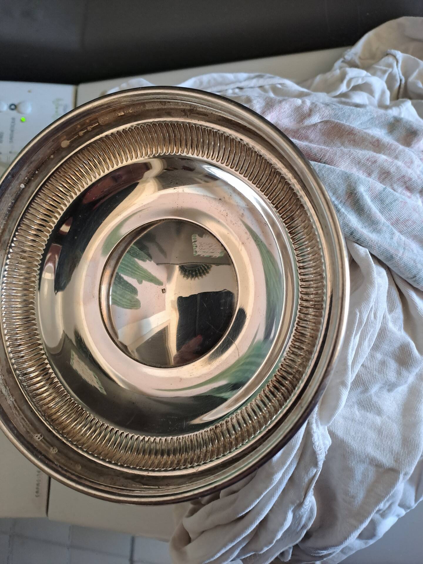 Silver metal champagne bucket