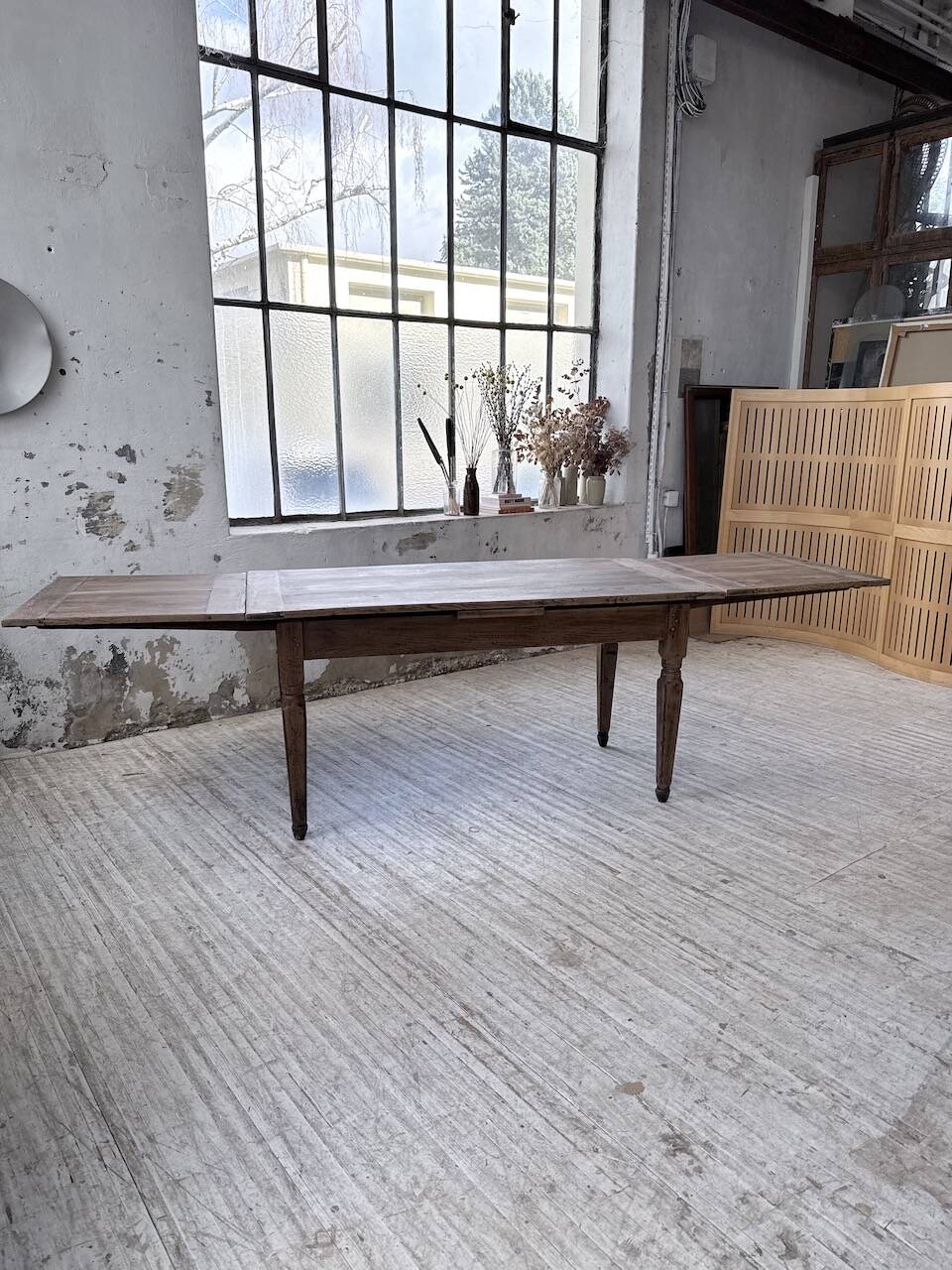 Solid oak farmhouse table with integrated extensions 1950