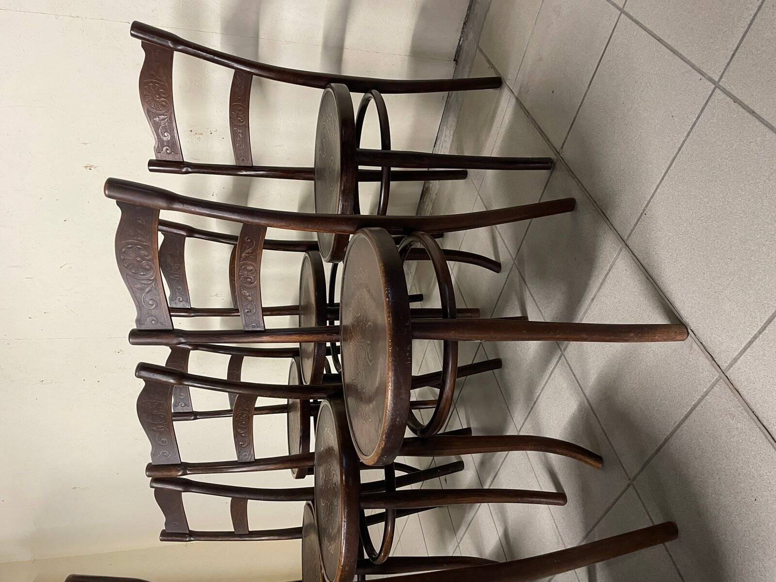 Vintage chairs by Michael Thonet for Thonet, 1930s, set of 8.