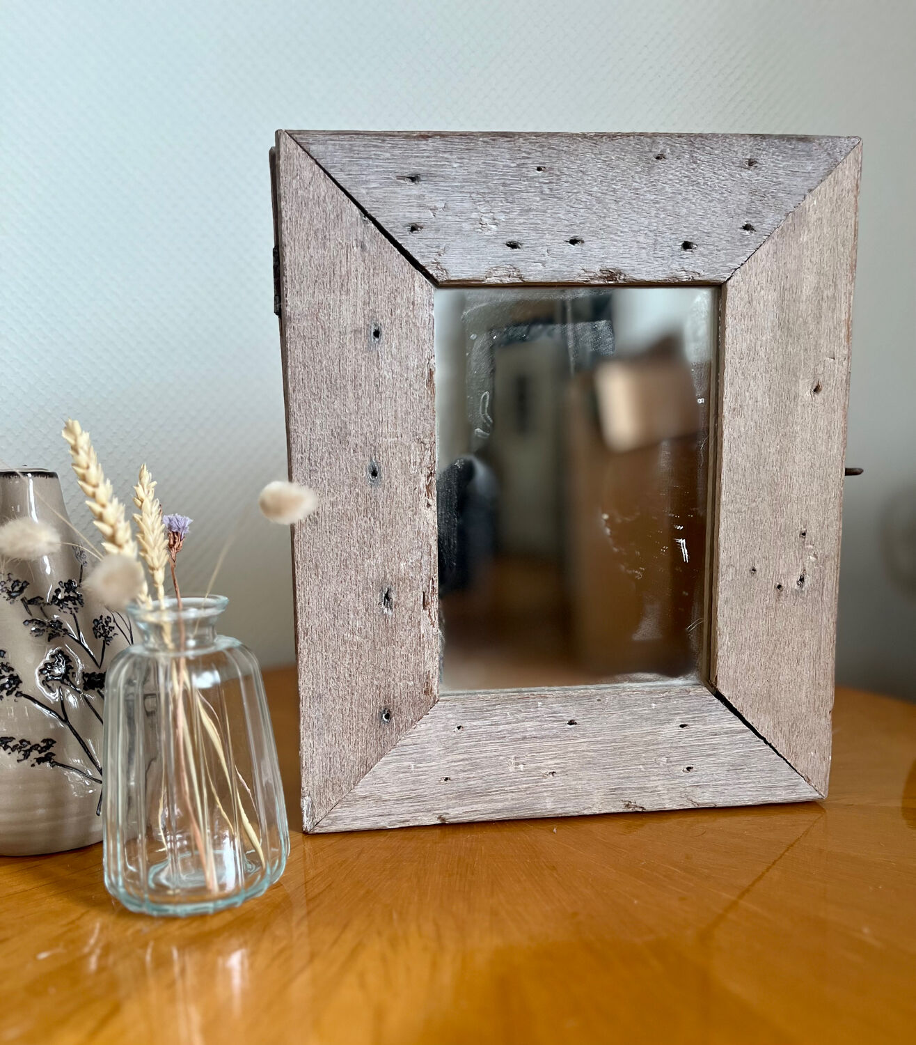 Boîte à clés vintage en bois