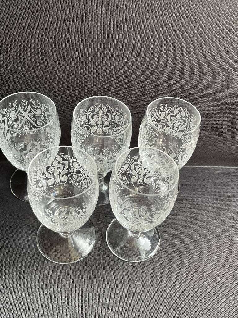 5 engraved crystal glasses