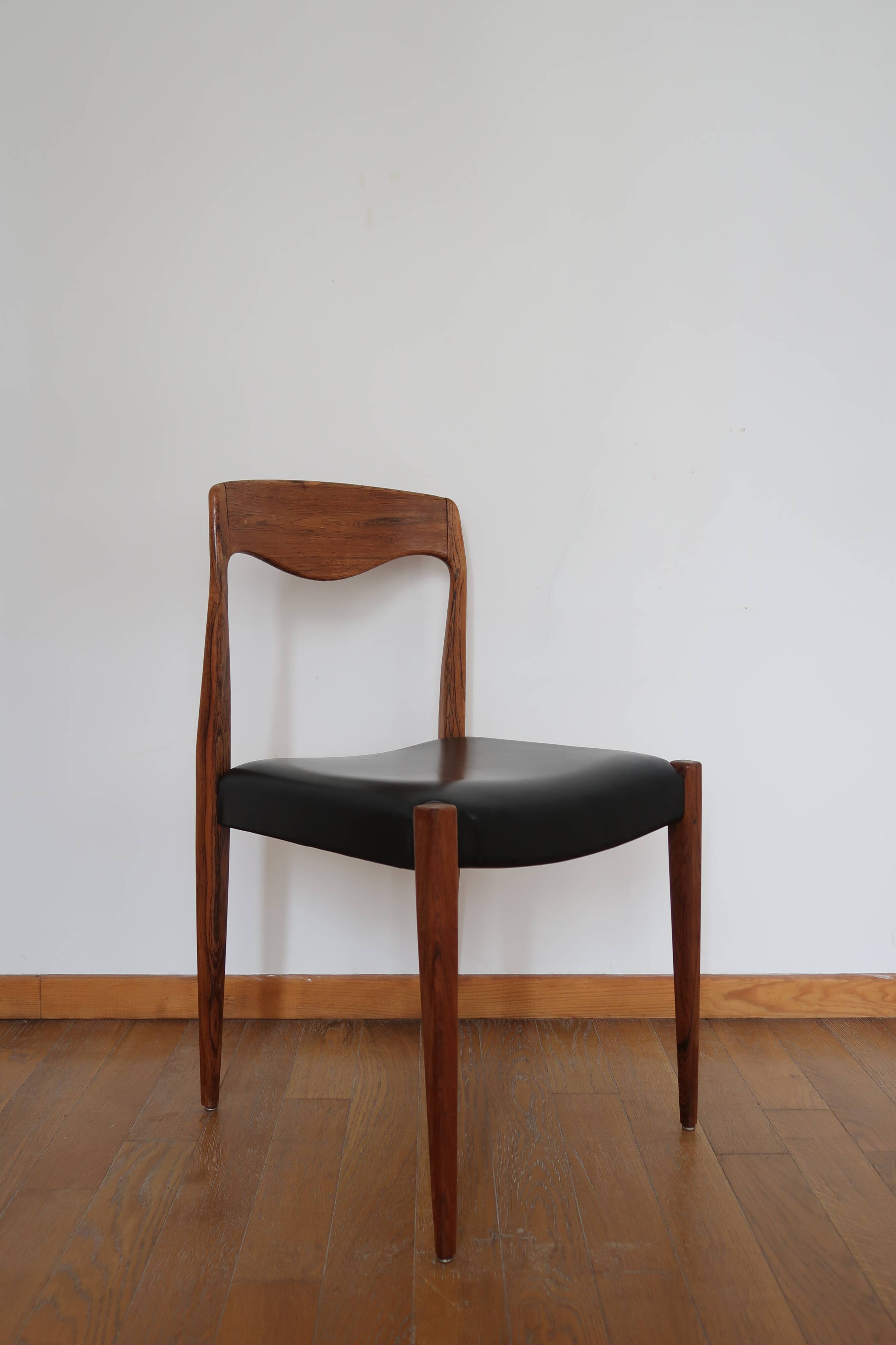 Lot de 8 chaises scandinaves palissandre skaï