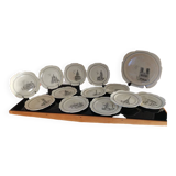 Series of 12 dessert plates and its cake tray Gien Paris Monuments