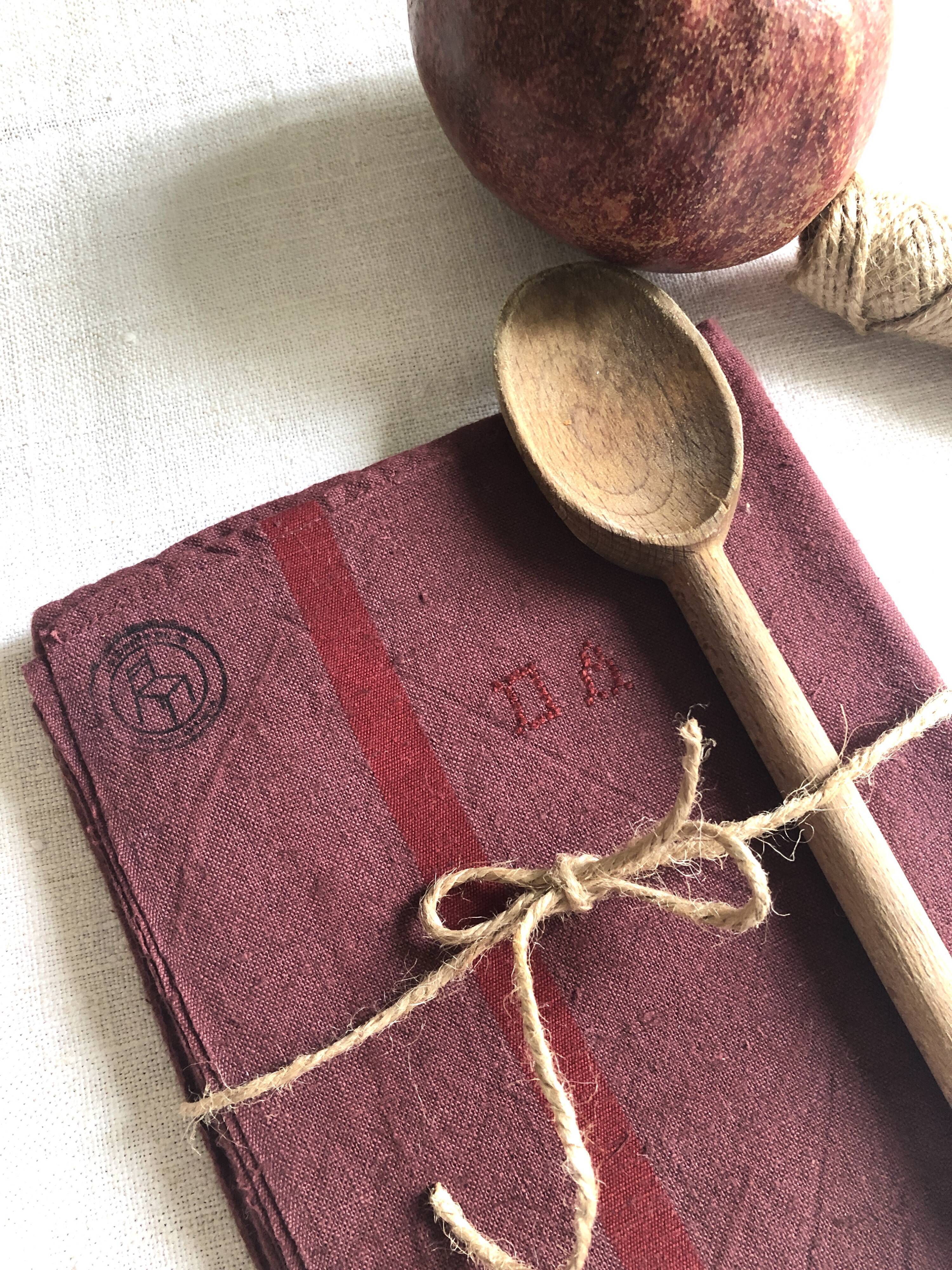 Old tea towel in linen and Burgundy cotton