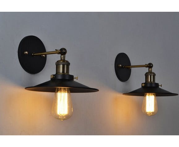 Industrial sconce