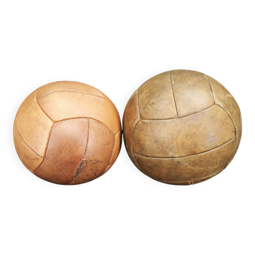 Ensemble de deux ballons de médecine en cuir vintage, Tchécoslovaquie années 1950