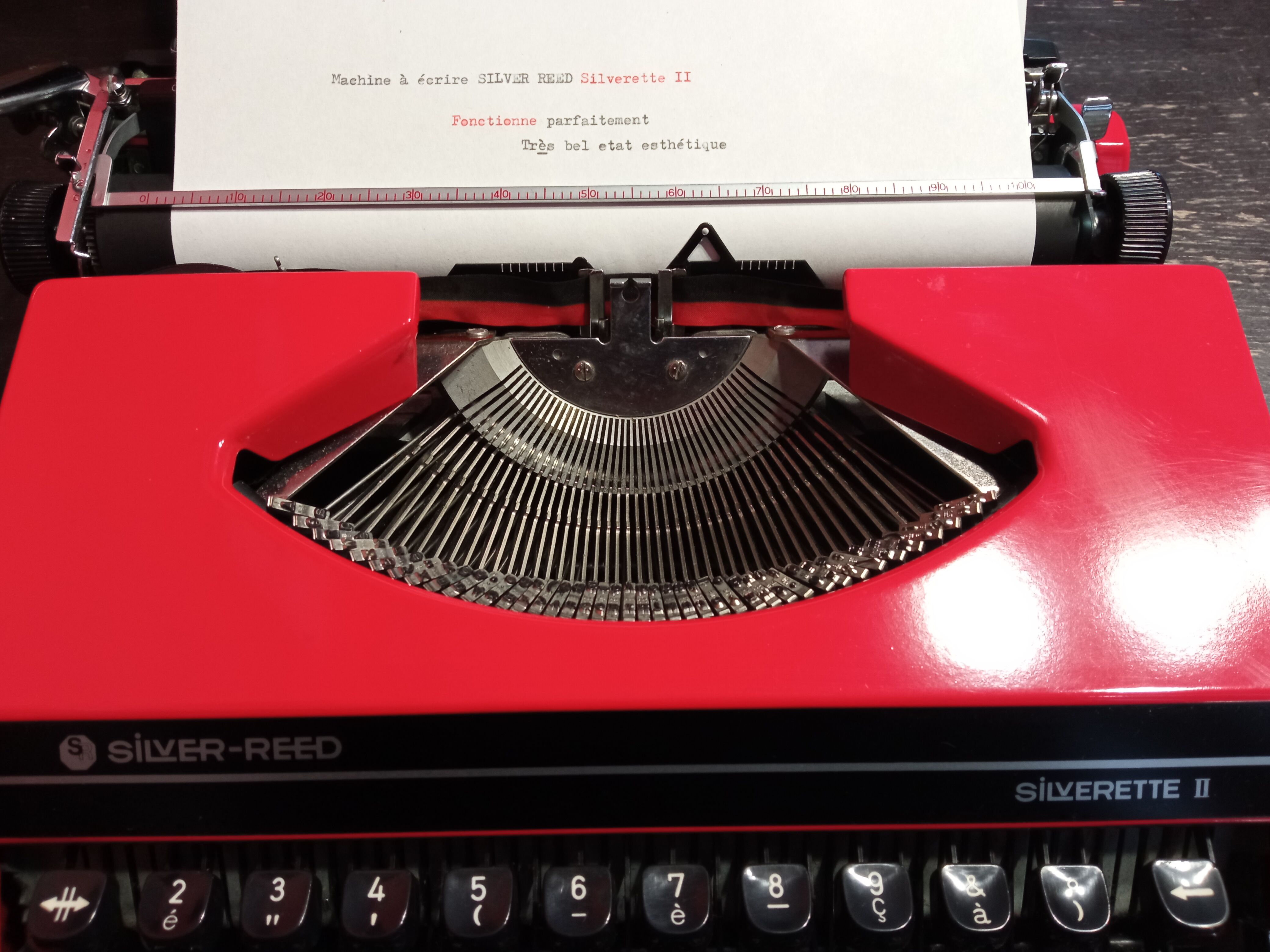 Machine à écrire Silver Reed - Silverette II Rouge (rare)