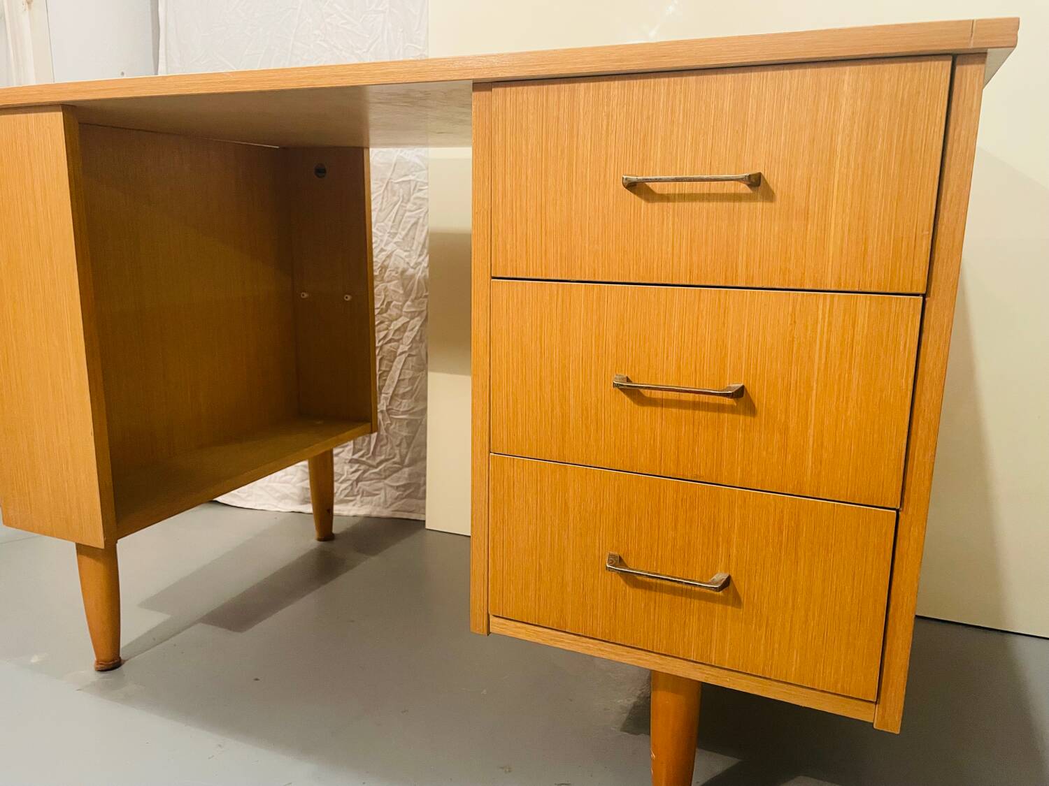 Bureau vintage scandinave maison CAPELLE circa 60