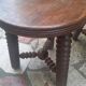 Table bas avec 2 petit tabouret