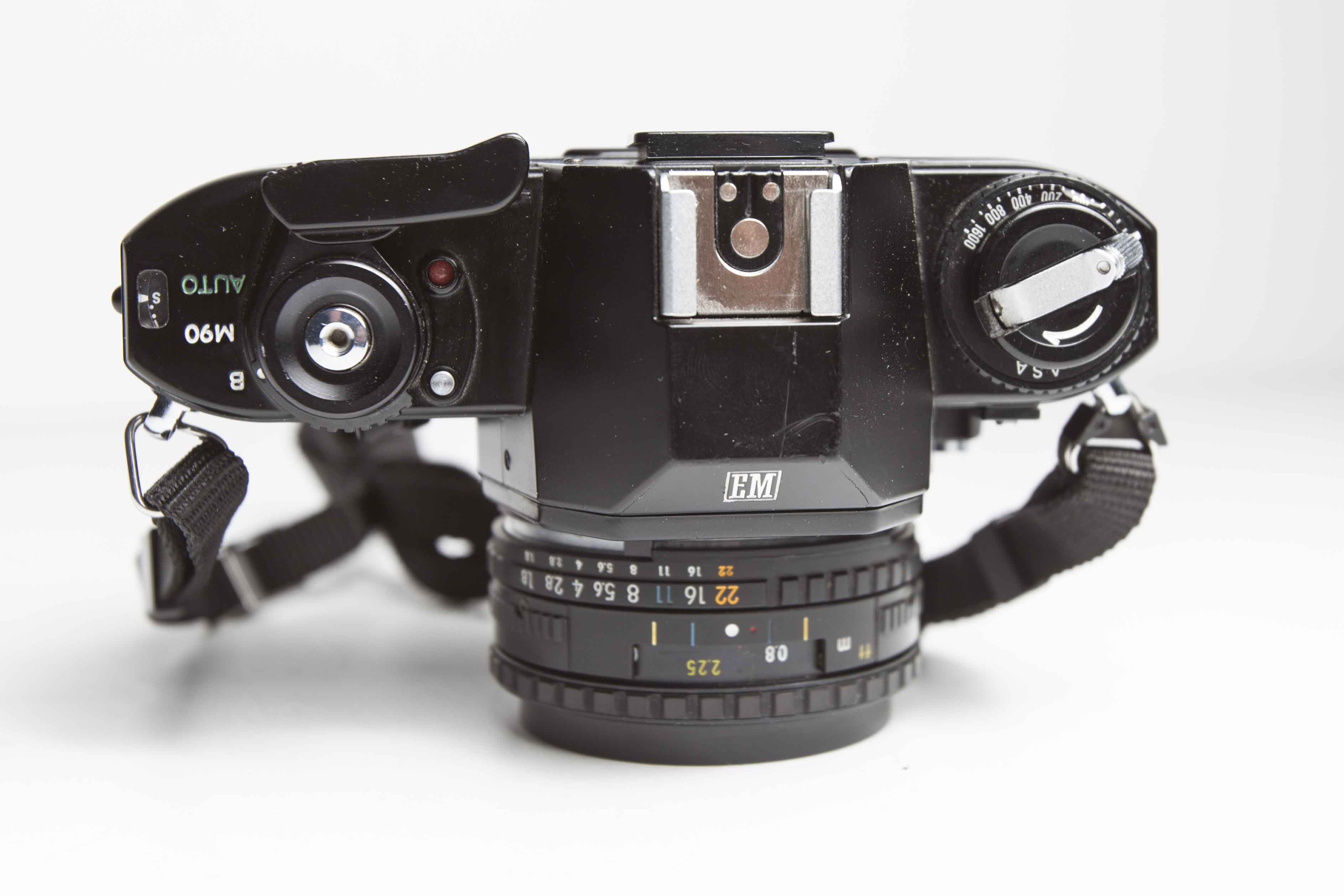 Appareil photo Nikon EM