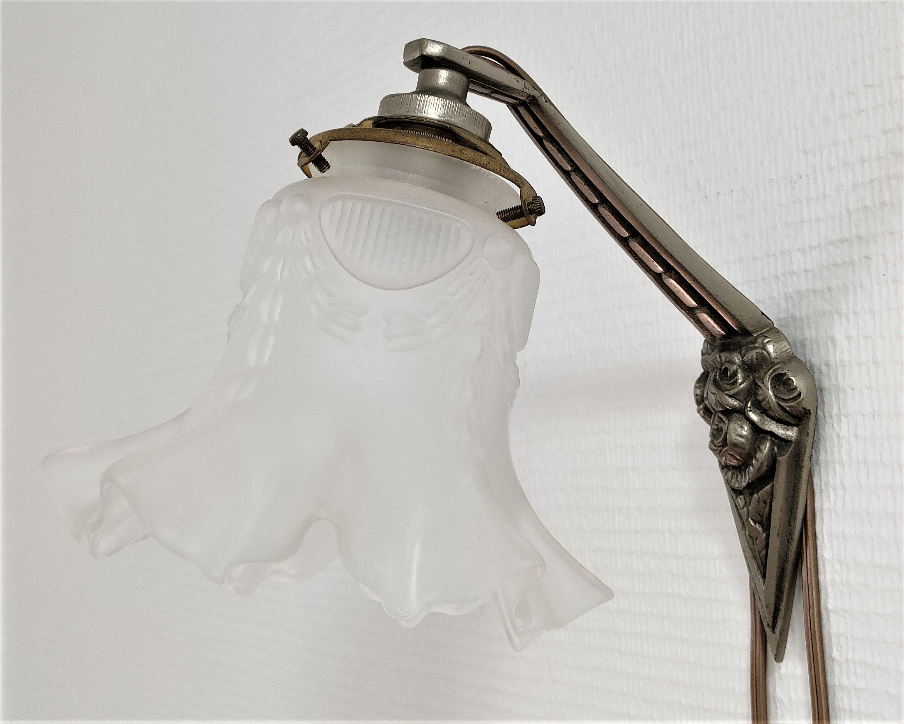 Art Deco wall lamp bronze silver patina and frosted glass