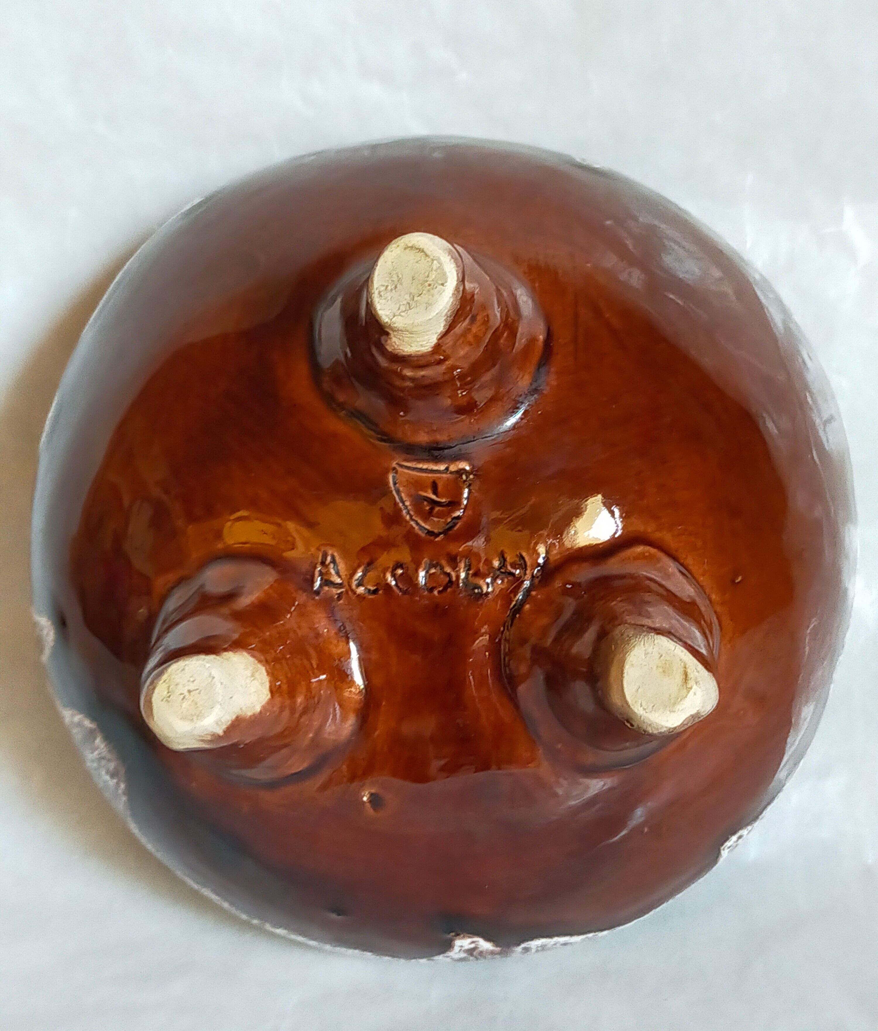 Ceramic tripod cup from accolay signed vintage