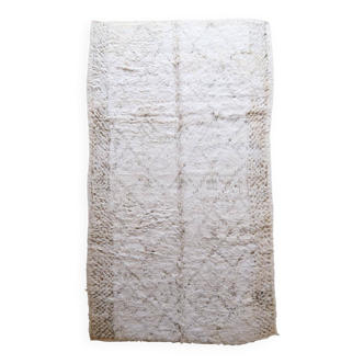 Vintage White Berber Rug - 318 x 180 cm