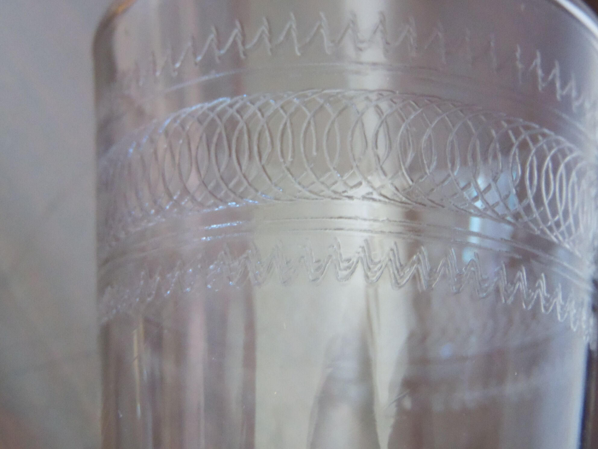 4 chiselled glasses  50s