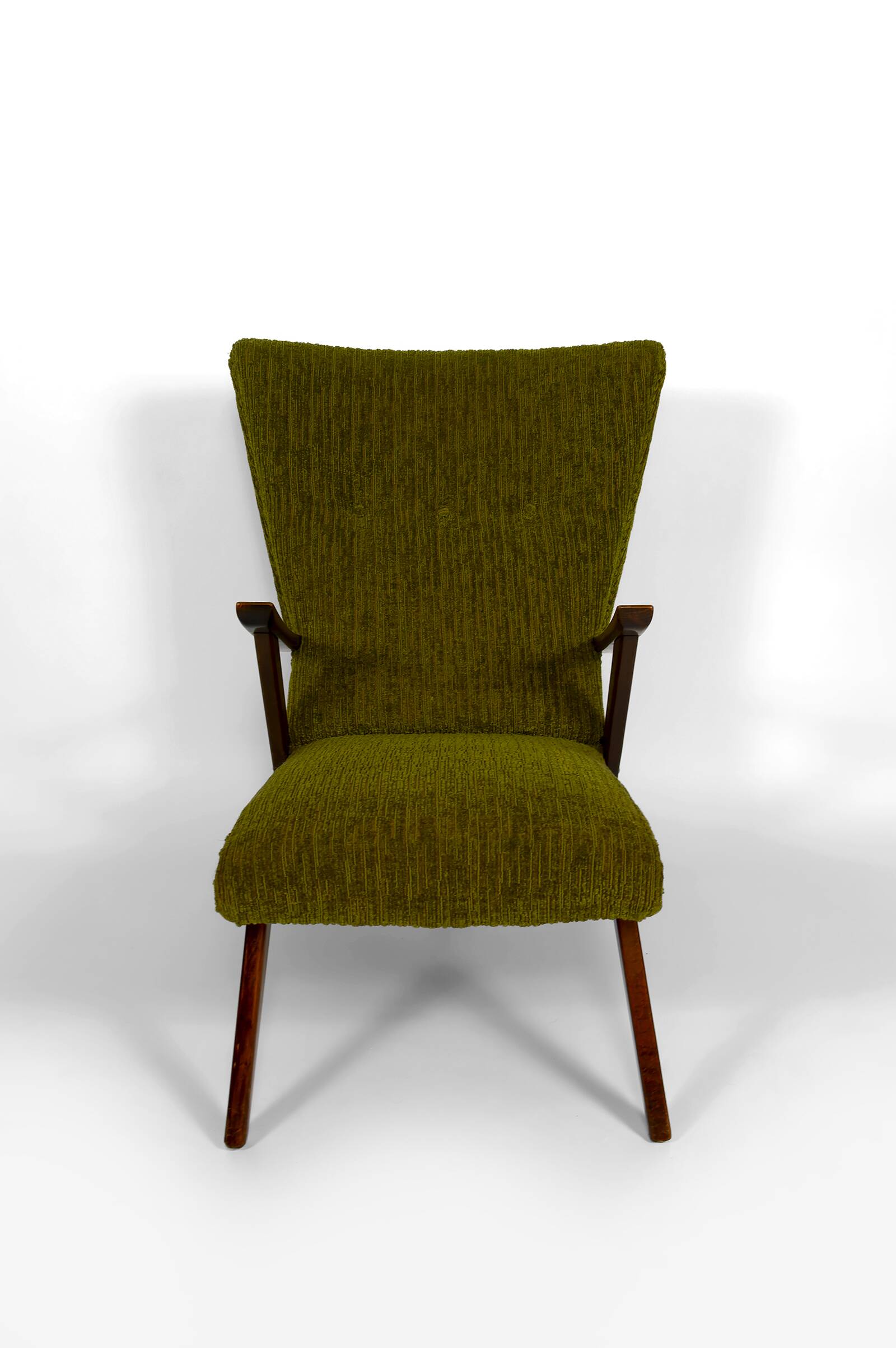 Wingback armchair, Modernist design 1960s – Rare original piece