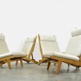 Rare set of 4 deckchairs AP71 including footstool by Hans Wegner for AP Stolen, Denmark 1968