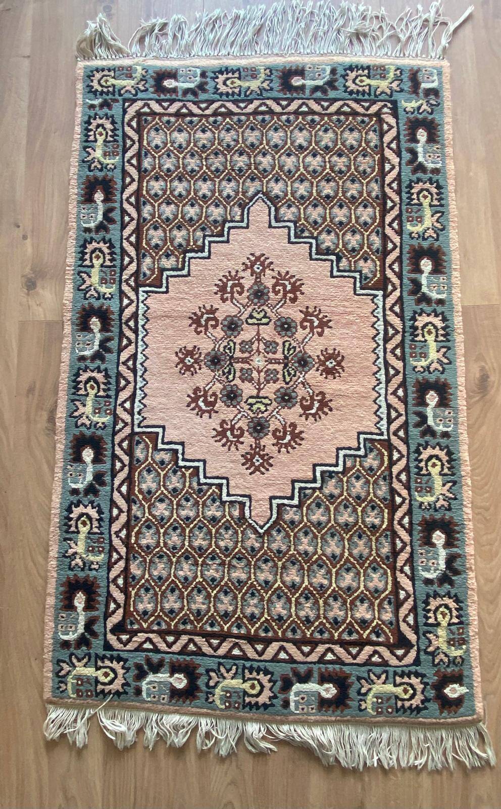 Tunisian Artisan Wool Rug – High-Quality Work – 132