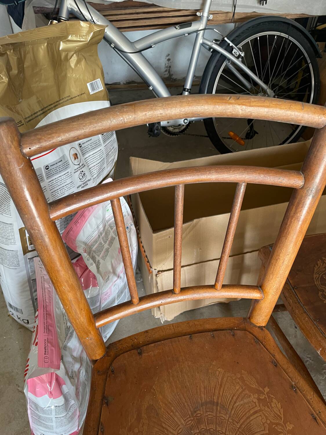 Engraved bistro chair