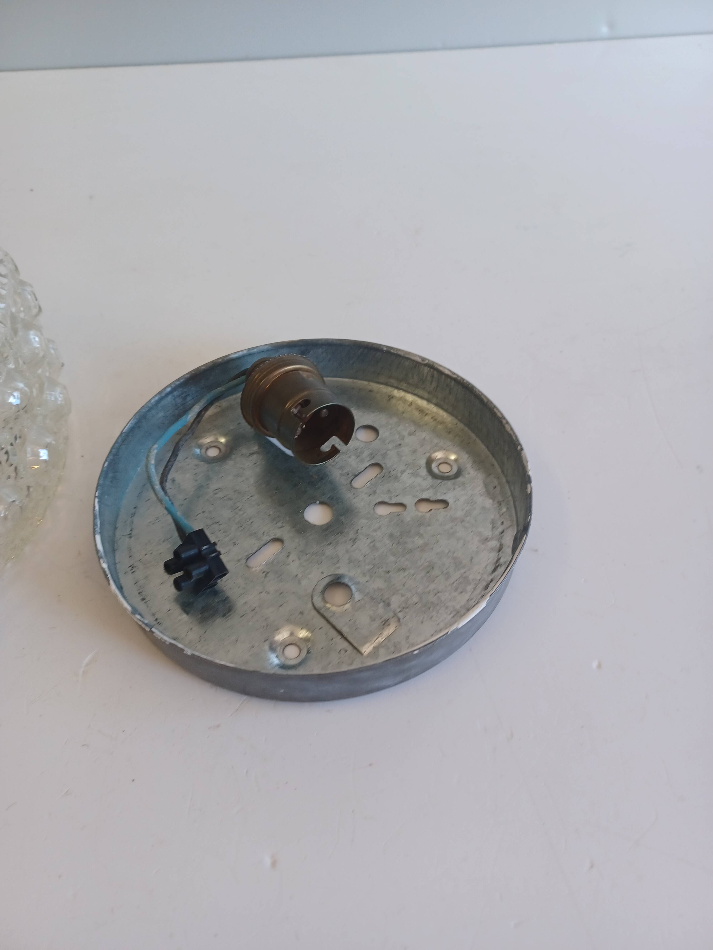 Vintage round ceiling light - Moulded glass - 1960