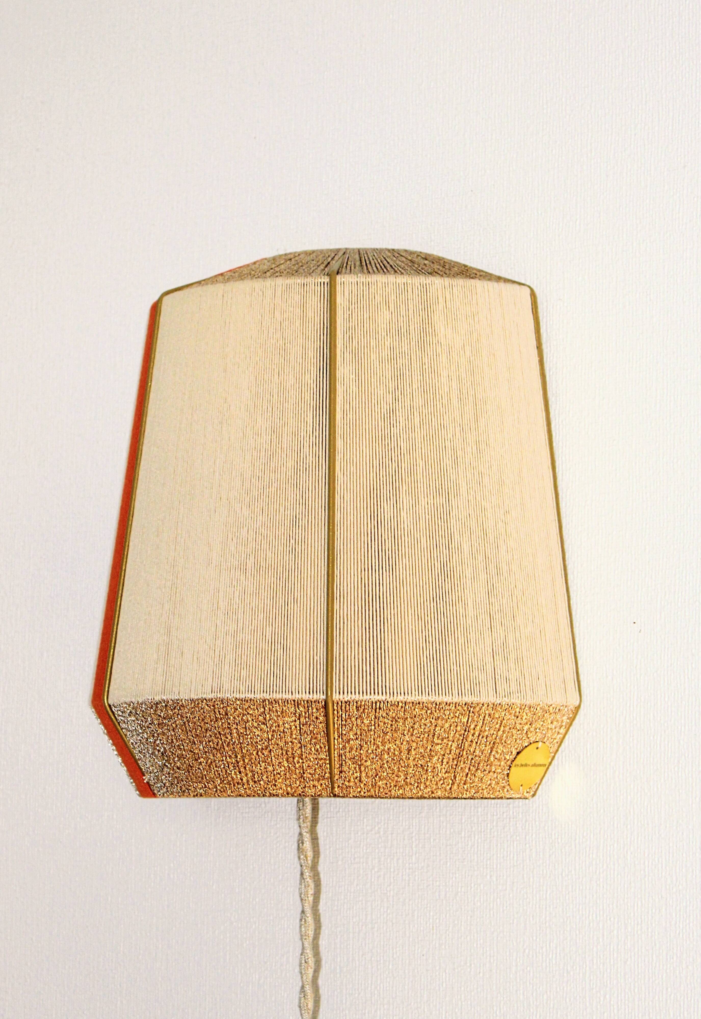 Colourful wall lamp L’Epicurienne gold – orange