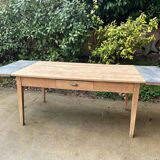 Farmhouse table
