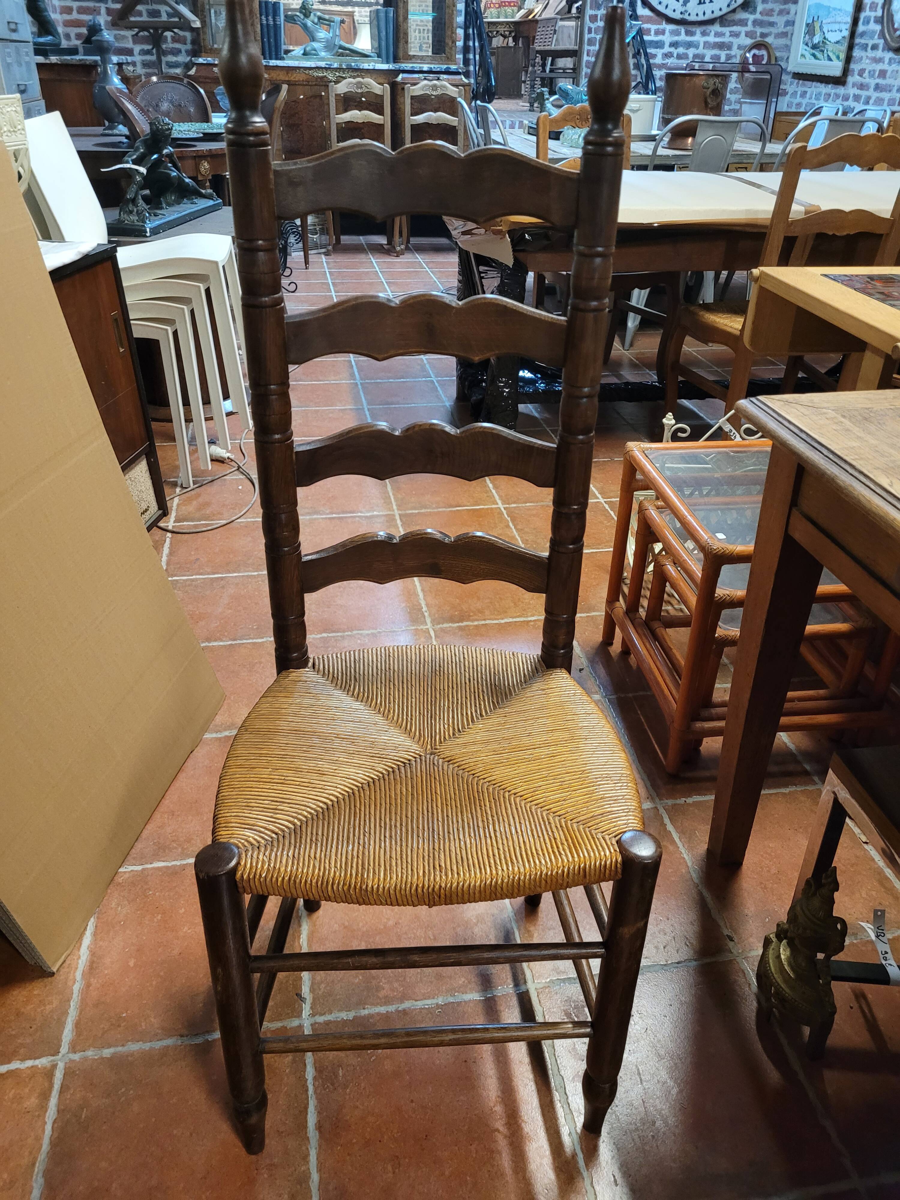 Set of 5 Picardy dining room chairs