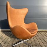 Original Fritz Hansen Egg chair from 1983 in perfect condition, new!! Rustic Cognac Camel Leather