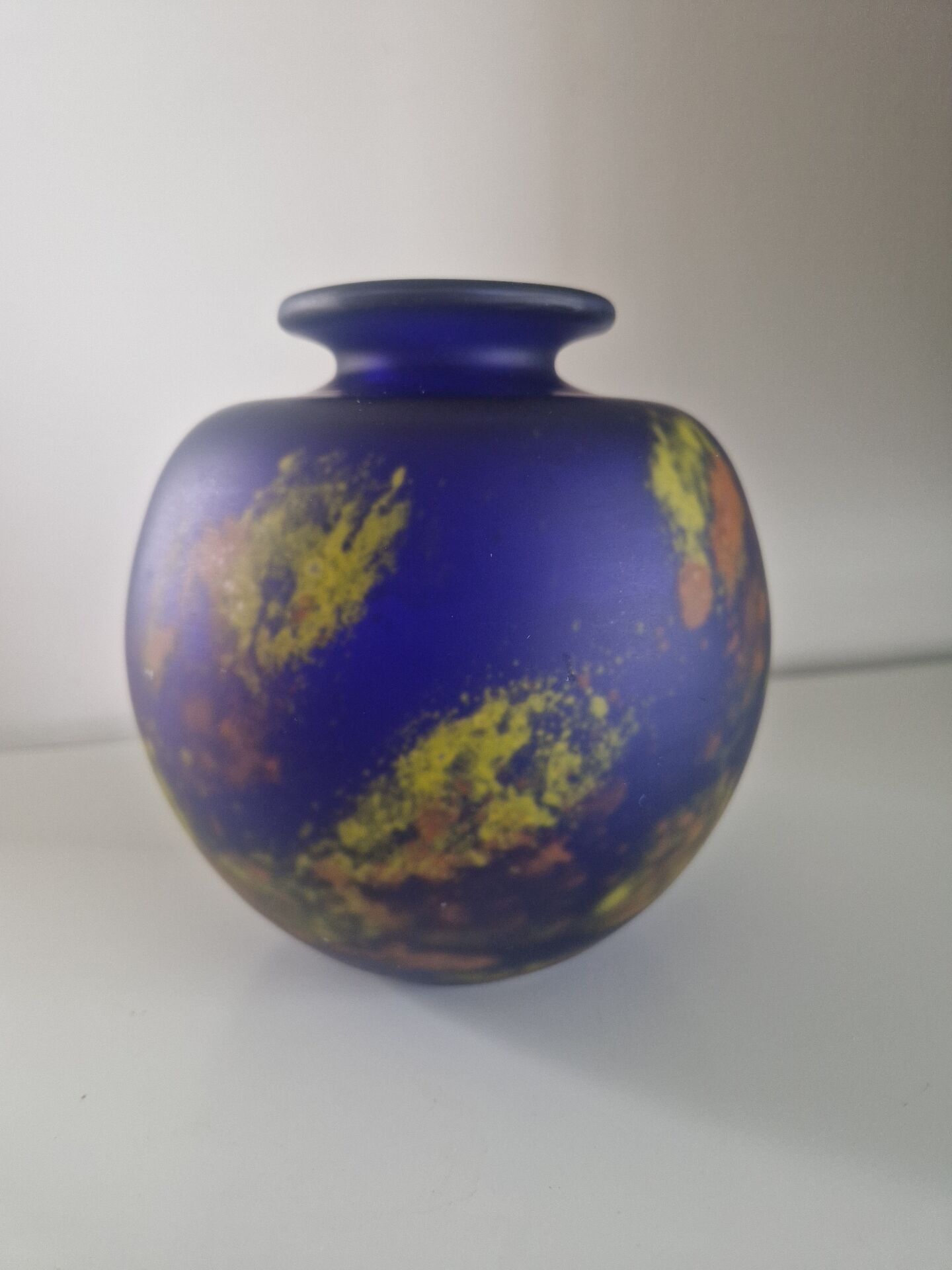 Art Deco round vase DLG Muller