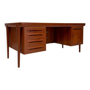 Bureau exécutif en teck