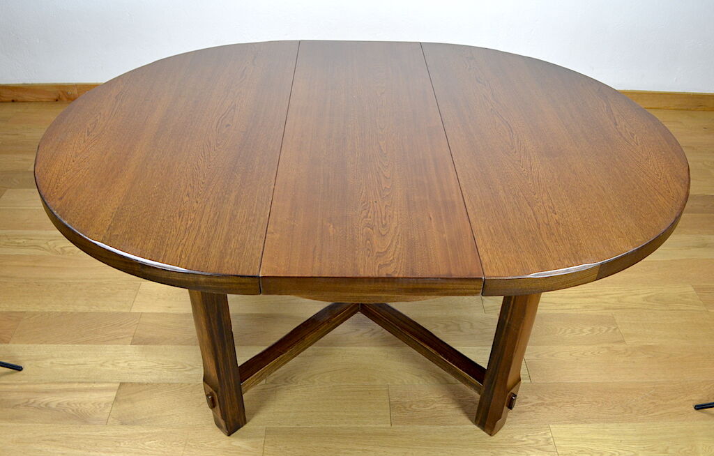 Round table / vintage oval in Aranjou elm