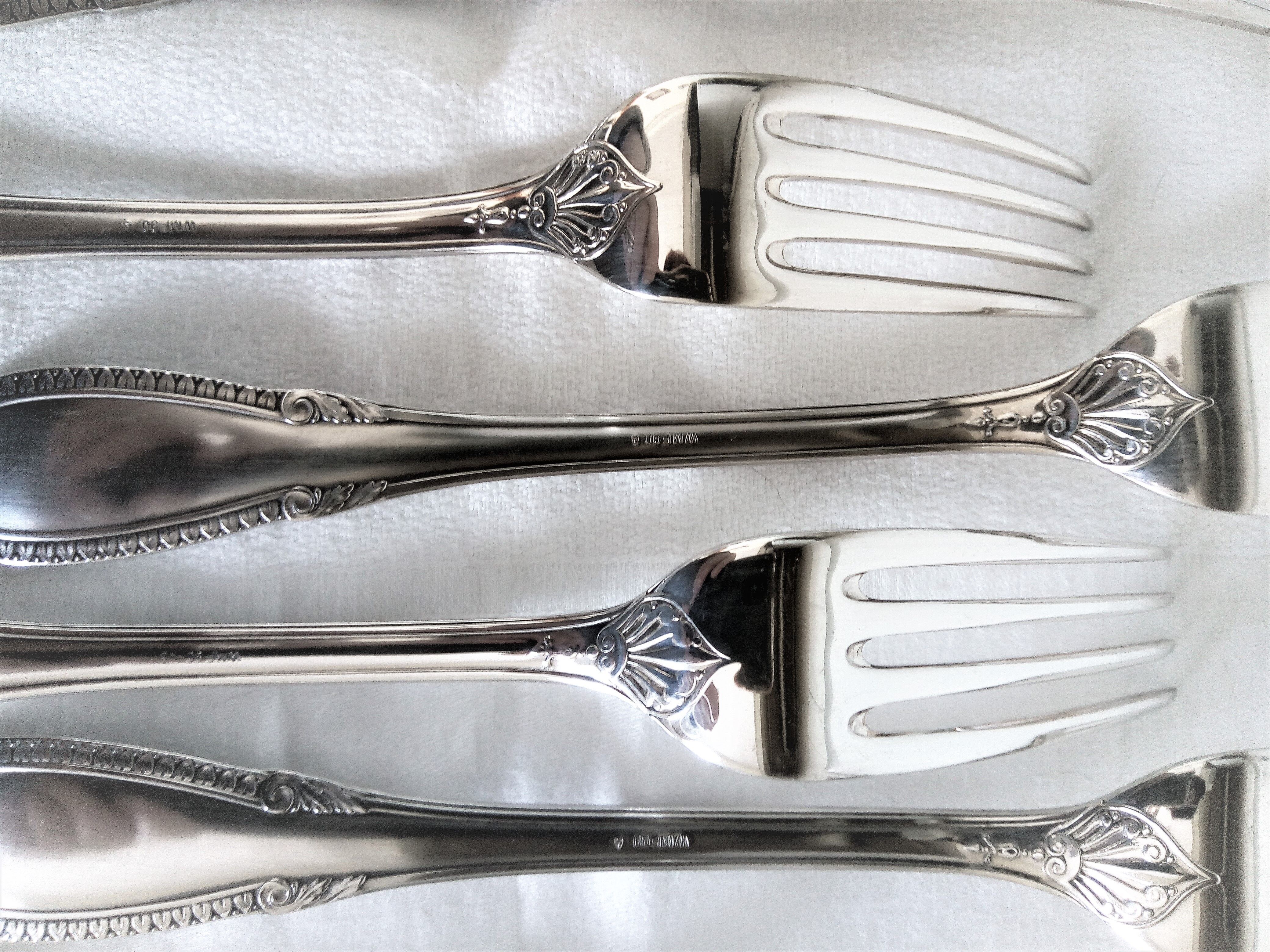 Baroque model silver metal cutlery service